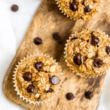 peanut butter banana baked oatmeal cups